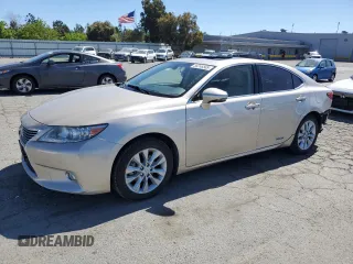2013 Lexus ES 300h z VIN JTHBW1GG1D2011128, wystawiony jako Copart lot #58246565 z przebiegiem 128 242 mil mil oraz Szkody całkowita. Historia ofert i sprzedaży dostępna na DreamBid. Obrazek 1.