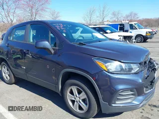 2018 Chevrolet Trax LS with VIN 3GNCJNSB6JL322725, listed as a IAAI auction lot 41890983 with 80,358 mi miles and . Bid and sale history available at carsss.com. Image 18.