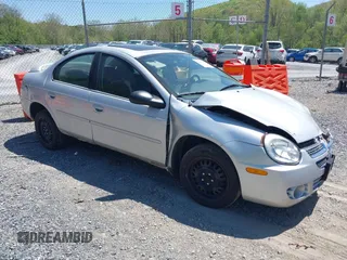 2004 Dodge Neon SXT z VIN 1B3ES56C44D580657, wystawiony jako IAAI lot #42137299 z przebiegiem 138 918 mil mil oraz . Historia ofert i sprzedaży dostępna na DreamBid. Obrazek 1.