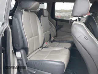 2017 Kia Sedona LX with VIN KNDMB5C12H6247879, listed as a IAAI auction lot 42020233 with 113,919 mi miles and . Bid and sale history available at DreamBid. Image 8.