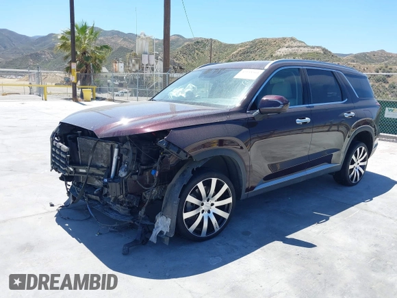 2023 Hyundai Palisade Limited with VIN KM8R5DGEXPU521968, listed as a IAAI auction lot 42148561 with 81,209 mi miles and . Bid and sale history available at DreamBid. Image 2.