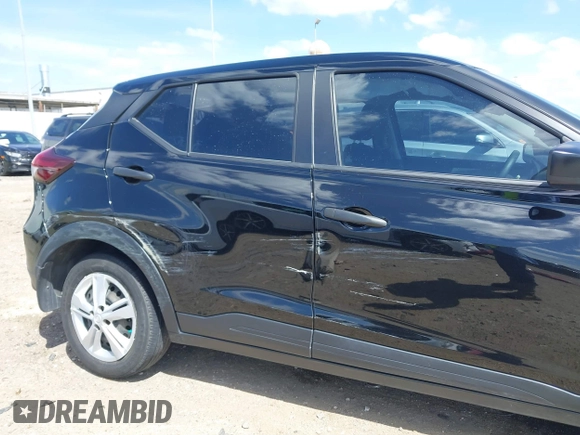 2022 Nissan Kicks S with VIN 3N1CP5BV3NL514002, listed as a IAAI auction lot 41824220 with 57,881 mi miles. Bid and sale history available at carsss.com. Image 6.