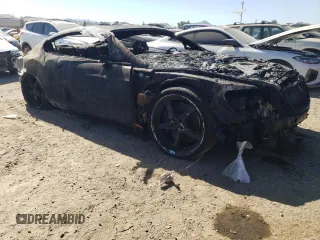 2005 Bentley Continental GT GT z VIN SCBCR63W95C029446, wystawiony jako Copart lot #56946584 z przebiegiem Nie podano mil oraz Nie do naprawy • Non repairable. Historia ofert i sprzedaży dostępna na DreamBid. Obrazek 4.