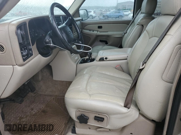 2002 Chevrolet Tahoe LS with VIN 1GNEC13Z92R283808, listed as a Copart auction lot 71348574 with 327,647 mi miles and Salvage Title. Bid and sale history available at carsss.com. Image 7.