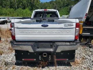 2022 Ford F-350 XL with VIN 1FT8W3DT5NEF78807, listed as a Copart auction lot 65336664 with 197,215 mi miles and Salvage Title. Bid and sale history available at DreamBid. Image 6.
