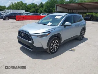 2024 Toyota Corolla Cross XLE с VIN 7MUEAABG9RV080854, выставлен на аукционе IAAI как лот 42532954 с пробегом 32 447 миль миль и . История ставок и продаж доступна на DreamBid. Изображение 2.