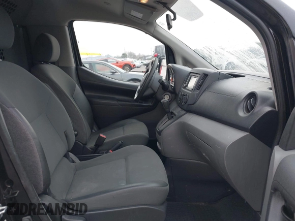 2015 Nissan NV200 S with VIN 3N6CM0KN3FK712950, listed as a IAAI auction lot 41724321 with 117,089 mi miles and . Bid and sale history available at DreamBid. Image 5.