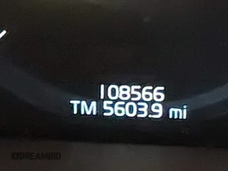 2016 Volvo XC90 T6 Momentum with VIN YV4A22PK0G1044972, listed as a IAAI auction lot 41636446 with 108,566 mi miles. Bid and sale history available at carsss.com. Image 16.