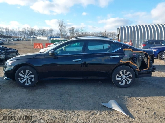 2020 Nissan Altima 2.5 S with VIN 1N4BL4BW9LC242545, listed as a IAAI auction lot 41321410 with 56,505 mi miles. Bid and sale history available at carsss.com. Image 14.