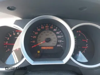 2008 Toyota Tacoma z VIN 5TELU42NX8Z519344, wystawiony jako IAAI lot #41018446 z przebiegiem 283 409 mil mil oraz . Historia ofert i sprzedaży dostępna na DreamBid. Obrazek 7.