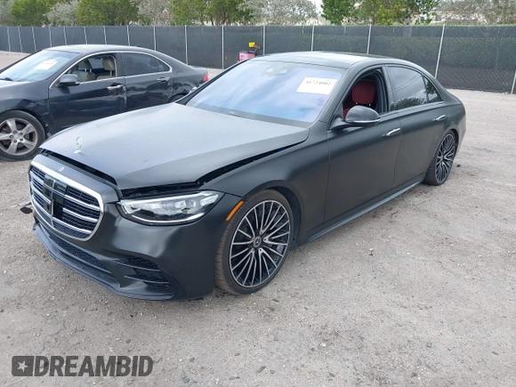 2022 Mercedes-Benz S 500 with VIN W1K6G6DB0NA148354, listed as a IAAI auction lot 41724082 with 34,116 mi miles and . Bid and sale history available at DreamBid. Image 18.