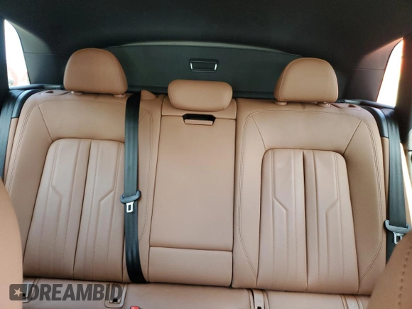 2021 Audi e-tron Premium z VIN WA1AAAGE5MB010441, wystawiony jako Copart lot #56303714 z przebiegiem 30 441 mil mil oraz . Historia ofert i sprzedaży dostępna na DreamBid. Obrazek 10.