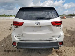 2019 Toyota Highlander Limited с VIN 5TDDZRFH7KS720789, выставлен на аукционе Copart как лот 62322695 с пробегом 51 095 миль миль и Списание • Salvage title. История ставок и продаж доступна на DreamBid. Изображение 6.