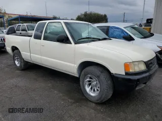 1997 Isuzu Hombre z VIN 1GGCS19X1V8654428, wystawiony jako Copart lot #41238594 z przebiegiem 50 999 mil mil oraz Szkody całkowita. Historia ofert i sprzedaży dostępna na DreamBid. Obrazek 4.