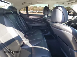 2013 Lexus LS 460 с VIN JTHCL5EF3D5018305, выставлен на аукционе Copart как лот 48299775 с пробегом 133 469 миль миль и Списание • Salvage title. История ставок и продаж доступна на DreamBid. Изображение 10.