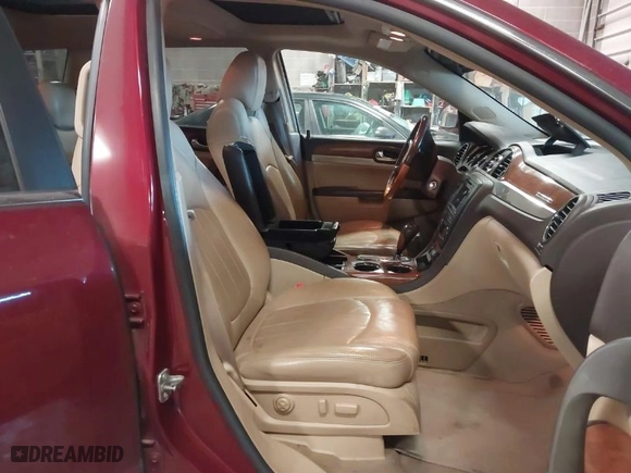 2008 Buick Enclave CXL with VIN 5GAER23738J283971, listed as a IAAI auction lot 41693358 with 196,774 mi miles. Bid and sale history available at carsss.com. Image 5.