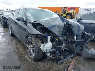 2017 Hyundai Elantra SE with VIN 5NPD74LFXHH101937, listed as a IAAI auction lot 41805344 with 70,515 mi miles. Bid and sale history available at carsss.com. Image 1.