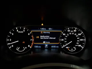 2025 Nissan Altima SV with VIN 1N4BL4DV4SN377553, listed as a Copart auction lot 53980035 with 1,566 mi miles and Clean Title. Bid and sale history available at DreamBid. Image 9.
