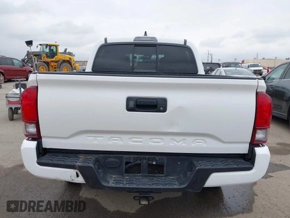 2021 Toyota Tacoma SR with VIN 3TYAX5GNXMT032184, listed as a IAAI auction lot 42204429 with 60,295 mi miles and . Bid and sale history available at DreamBid. Image 16.