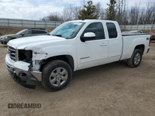 2013 GMC Sierra 1500 SLT z VIN 1GTR2WE79DZ178971, wystawiony jako Copart lot #50870175 z przebiegiem 189 202 mil mil oraz Czysty tytuł • Clean title. Historia ofert i sprzedaży dostępna na DreamBid. Obrazek 1.