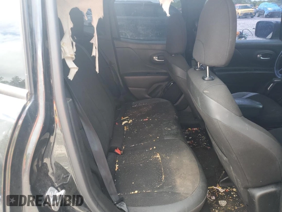 2018 Jeep Renegade Altitude z VIN ZACCJABB3JPH46887, wystawiony jako Copart lot #54758055 z przebiegiem 199 963 mil mil oraz Szkoda całkowita • Salvage title. Historia ofert i sprzedaży dostępna na DreamBid. Obrazek 11.
