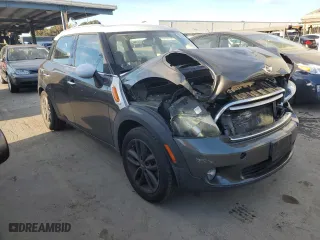 2013 MINI Cooper Countryman with VIN WMWZB3C55DWM08553, listed as a Copart auction lot 88506725 with 101,317 mi miles and Salvage Title. Bid and sale history available at carsss.com. Image 4.