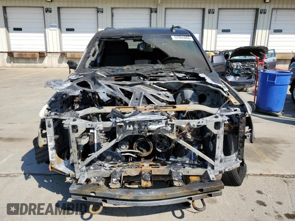 2017 Chevrolet Suburban LS с VIN 1GNSKGEC6HR249805, выставлен на аукционе Copart как лот 57065065 с пробегом Не указан миль и Списание • Salvage title. История ставок и продаж доступна на DreamBid. Изображение 5.
