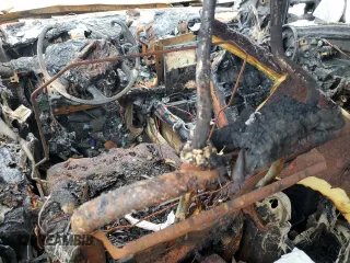 2017 Nissan Titan Pro-4X z VIN 1N6BA1F48HN538284, wystawiony jako Copart lot #58839655 z przebiegiem Nie podano mil oraz Nie do naprawy • Non repairable. Historia ofert i sprzedaży dostępna na DreamBid. Obrazek 8.