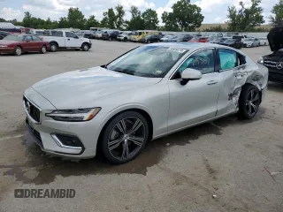 2019 Volvo S60 Inscription with VIN 7JRA22TL6KG009359, listed as a Copart auction lot 59859374 with 25,367 mi miles and Salvage Title. Bid and sale history available at carsss.com. Image 1.