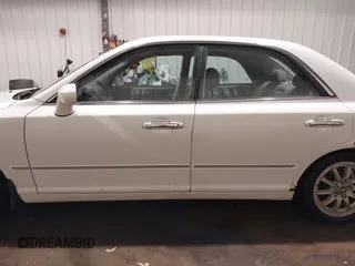 2002 Hyundai XG L z VIN KMHFU45EX2A180204, wystawiony jako IAAI lot #41472564 z przebiegiem 148 333 mil mil oraz . Historia ofert i sprzedaży dostępna na DreamBid. Obrazek 14.