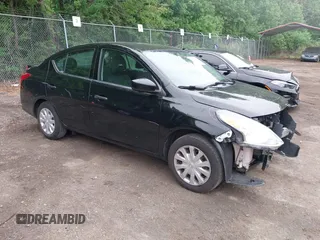 2019 Nissan Versa SV with VIN 3N1CN7APXKL846678, listed as a IAAI auction lot 42185136 with 117,807 mi miles and . Bid and sale history available at DreamBid. Image 1.