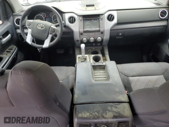 2015 Toyota Tundra SR5 z VIN 5TFDW5F15FX433715, wystawiony jako Copart lot #51259785 z przebiegiem 212 583 mil mil oraz Szkoda całkowita • Salvage title. Historia ofert i sprzedaży dostępna na DreamBid. Obrazek 8.