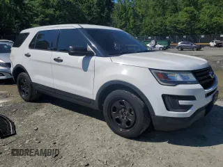 2017 Ford Police Interceptor Utility z VIN 1FM5K8AR1HGB82916, wystawiony jako Copart lot #56969985 z przebiegiem 123 811 mil mil oraz Szkoda całkowita • Salvage title. Historia ofert i sprzedaży dostępna na DreamBid. Obrazek 4.