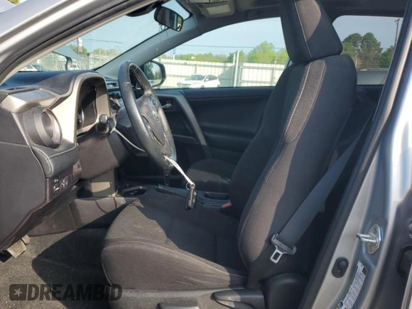2018 Toyota RAV4 XLE with VIN 2T3WFREV6JW517737, listed as a Copart auction lot 51440075 with 89,649 mi miles and Salvage Title. Bid and sale history available at DreamBid. Image 7.