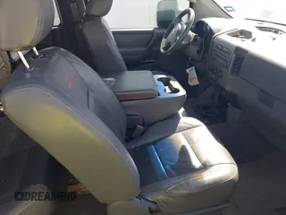 2007 Nissan Titan LE with VIN 1N6BA06A97N202920, listed as a IAAI auction lot 42101546 with 314,018 mi miles and . Bid and sale history available at DreamBid. Image 5.