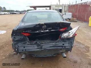 2016 Nissan Altima 2.5 SL with VIN 1N4AL3AP4GC252731, listed as a IAAI auction lot 41664998 with 143,068 mi miles. Bid and sale history available at carsss.com. Image 17.