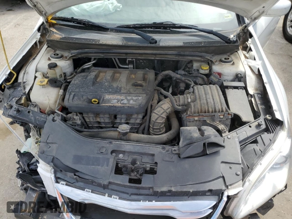 2011 Chrysler 200 Touring with VIN 1C3BC2EB6BN604992, listed as a Copart auction lot 60836874 with 566,203 mi miles and Salvage Title. Bid and sale history available at carsss.com. Image 11.