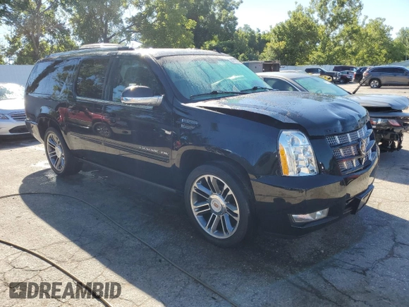 2013 Cadillac Escalade ESV Premium z VIN 1GYS4JEF1DR147715, wystawiony jako Copart lot #60710254 z przebiegiem 253 545 mil mil oraz Szkoda całkowita • Salvage title. Historia ofert i sprzedaży dostępna na DreamBid. Obrazek 4.
