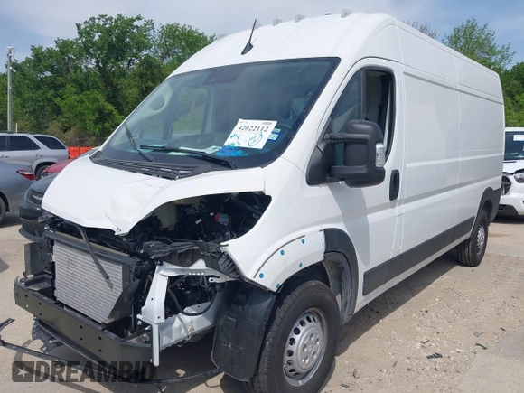 2025 Ram ProMaster Cargo with VIN 3C6MRVHG0SE545736, listed as a IAAI auction lot 42022112 with 683 mi miles and . Bid and sale history available at DreamBid. Image 2.