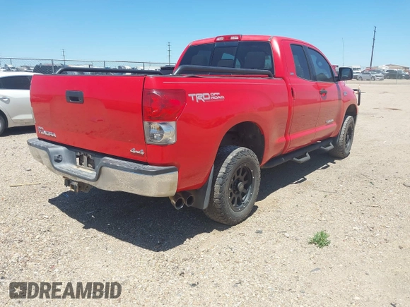 2008 Toyota Tundra z VIN 5TFBV54128X080074, wystawiony jako IAAI lot #42227681 z przebiegiem 176 042 mil mil oraz . Historia ofert i sprzedaży dostępna na DreamBid. Obrazek 4.