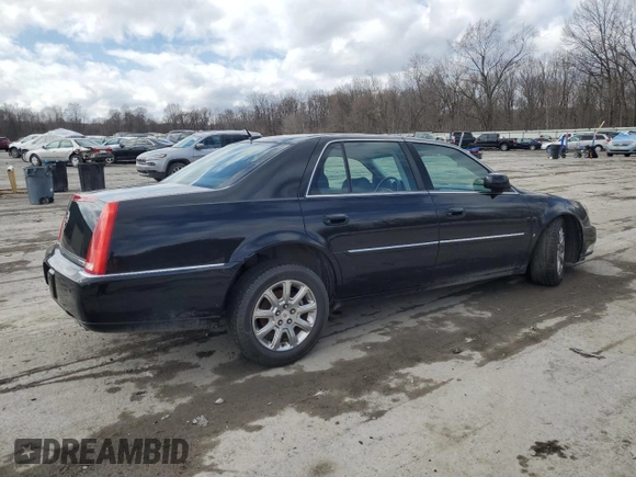 2008 Cadillac DTS 1SD z VIN 1G6KD57Y68U203116, wystawiony jako Copart lot #50050045 z przebiegiem 81 777 mil mil oraz Szkoda całkowita • Salvage title. Historia ofert i sprzedaży dostępna na DreamBid. Obrazek 3.