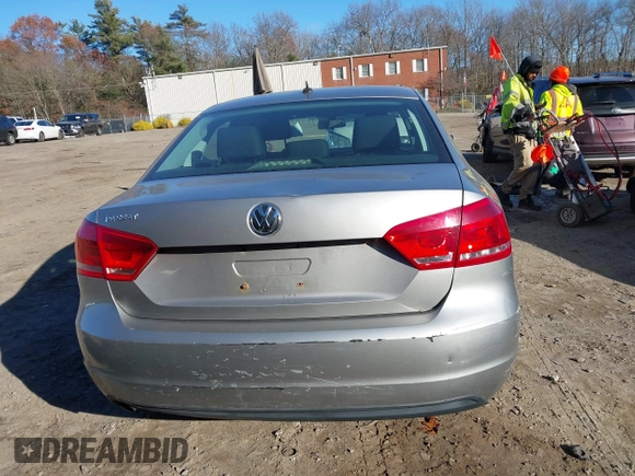 2014 Volkswagen Passat S с VIN 1VWAP7A30EC008863, выставлен на аукционе IAAI как лот 41004815 с пробегом 219 881 миль миль и . История ставок и продаж доступна на DreamBid. Изображение 16.