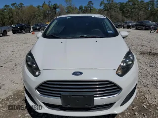 2018 Ford Fiesta SE with VIN 3FADP4BJ3JM117120, listed as a Copart auction lot 49159475 with 71,589 mi miles and Clean Title. Bid and sale history available at DreamBid. Image 5.