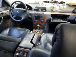 2002 Mercedes-Benz S-Class 5.0L with VIN WDBNG75J72A274447, listed as a Copart auction lot 45355435 with 0 mi miles and Salvage Title. Bid and sale history available at carsss.com. Image 8.