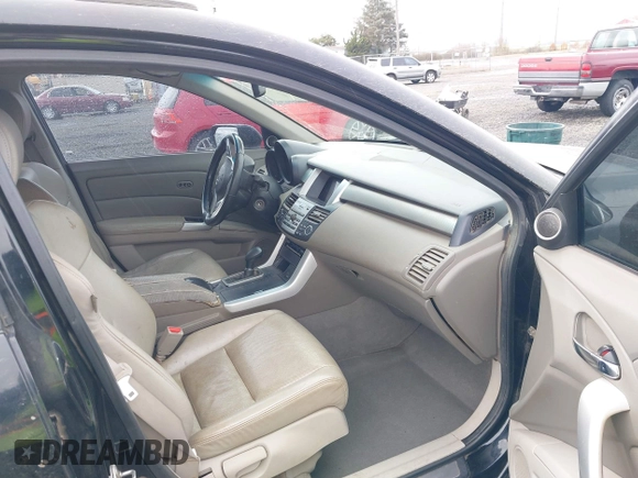 2008 Acura RDX with VIN 5J8TB18298A020953, listed as a IAAI auction lot 41808513 with 236,561 mi miles. Bid and sale history available at carsss.com. Image 5.