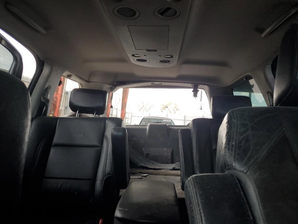 2007 Infiniti QX56 z VIN 5N3AA08A07N802904, wystawiony jako Copart lot #52902755 z przebiegiem 148 215 mil mil oraz Szkoda całkowita • Salvage title. Historia ofert i sprzedaży dostępna na DreamBid. Obrazek 10.