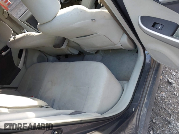 2011 Toyota Prius I with VIN JTDKN3DU9B0253829, listed as a IAAI auction lot 41416197 with 132,469 mi miles and . Bid and sale history available at DreamBid. Image 8.