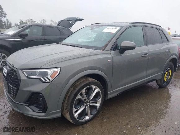 2022 Audi Q3 S line Premium Plus with VIN WA1EECF37N1144005, listed as a IAAI auction lot 41571541 with 32,719 mi miles. Bid and sale history available at carsss.com. Image 2.