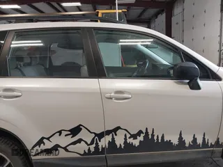 2015 Subaru Forester 2.5i with VIN JF2SJABC2FH500711, listed as a IAAI auction lot 41954756 with 174,698 mi miles. Bid and sale history available at carsss.com. Image 13.
