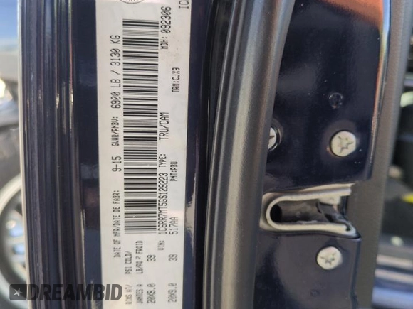 2016 Ram 1500 Sport z VIN 1C6RR7MT5GS129223, wystawiony jako Copart lot #56332475 z przebiegiem 106 056 mil mil oraz Szkoda całkowita • Salvage title. Historia ofert i sprzedaży dostępna na DreamBid. Obrazek 13.